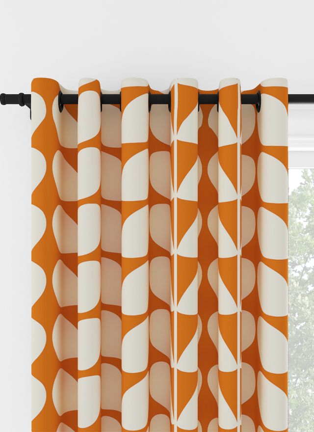 Orla Kiely Jumbo Solid Stem Tomato Eyelet Curtain