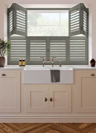 Moss Tier on Tier Shutter