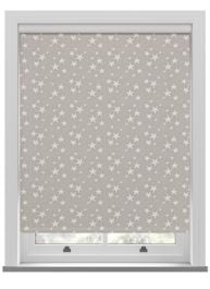 Emily Bond St Maws Pebble Roller Blind